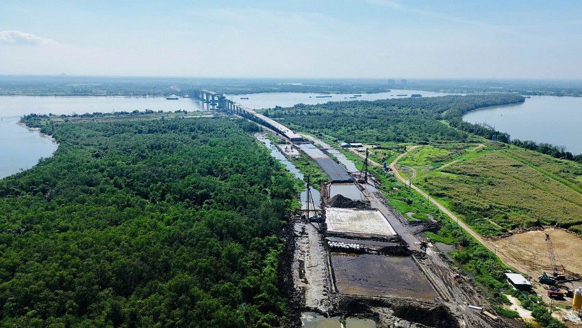 Cây cầu gần 7.000 tỉ đồng nối Nhơn Trạch (Đồng Nai) với Tp.Thủ Đức (Tp.HCM) sẵn sàng thông xe trước 30/4/2025