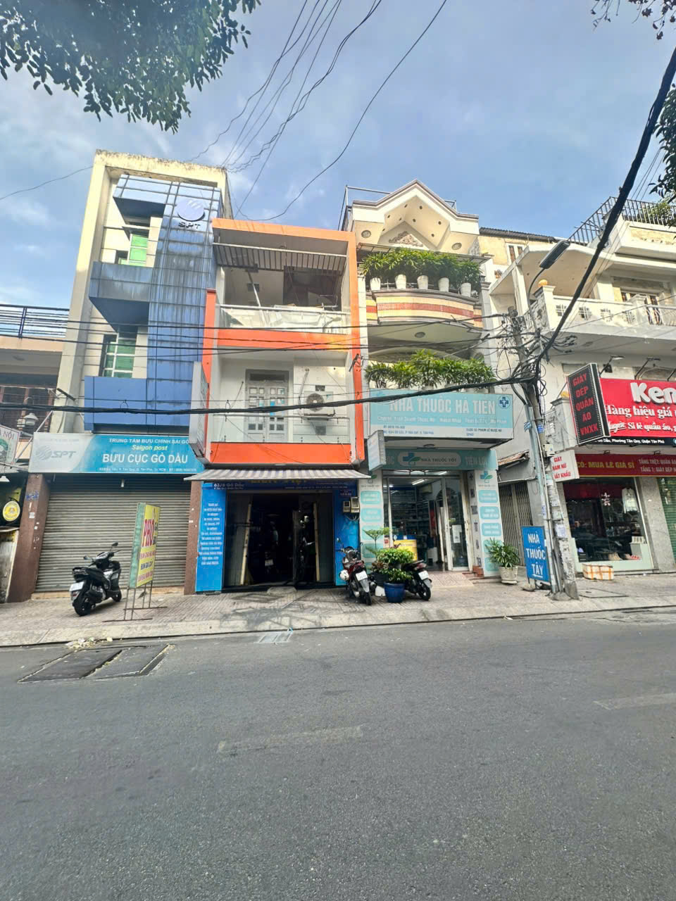 Bán nhà MTKD 1/ Gò Dầu DT: 4x17m giá 11,5 tỷ call 0788315668