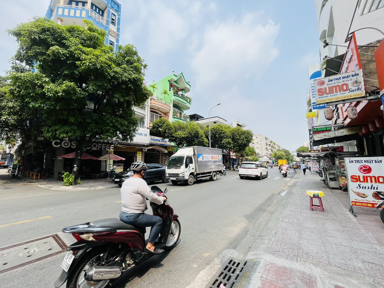 Nhà mặt tiền kinh doanh đường Gò Dầu, gần Tân Sơn Nhì, Tân Phú. (DT: 4x20m 4 tầng). Giá: 17.5 tỷ