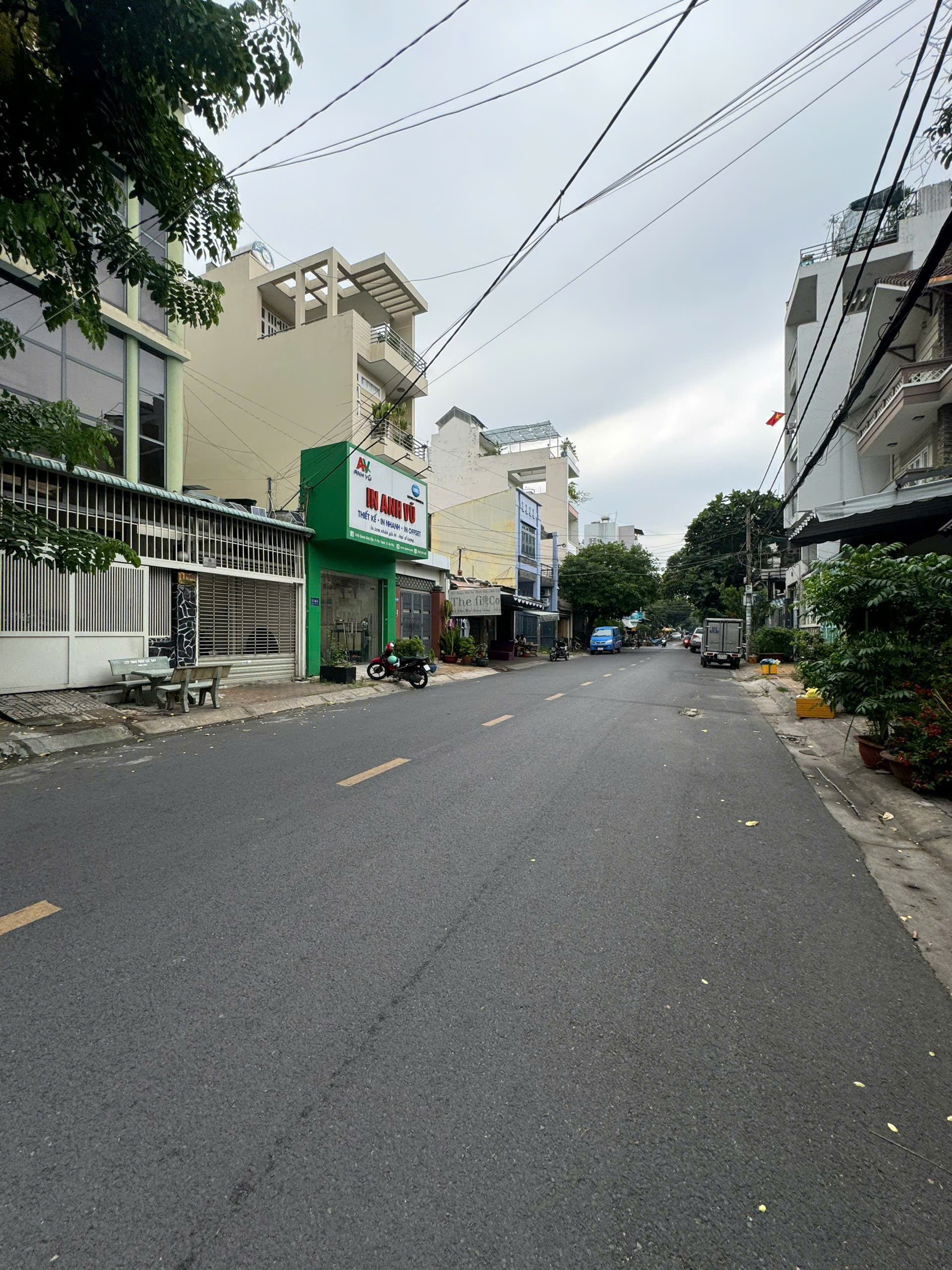 Biệt Thự - Mặt tiền Quách Đình Bảo ( 7,2x17m) 2 lầu,sân thượng,P Phú Thạnh, Q Tân Phú