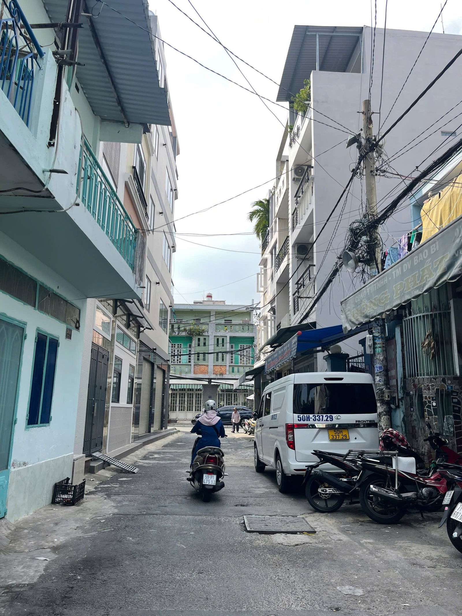 Nhà 4 tầng đường Vườn Lài, phường Phú Thọ Hoà, quận Tân Phú. (DT: 9x4.1m). Giá: 6 tỷ