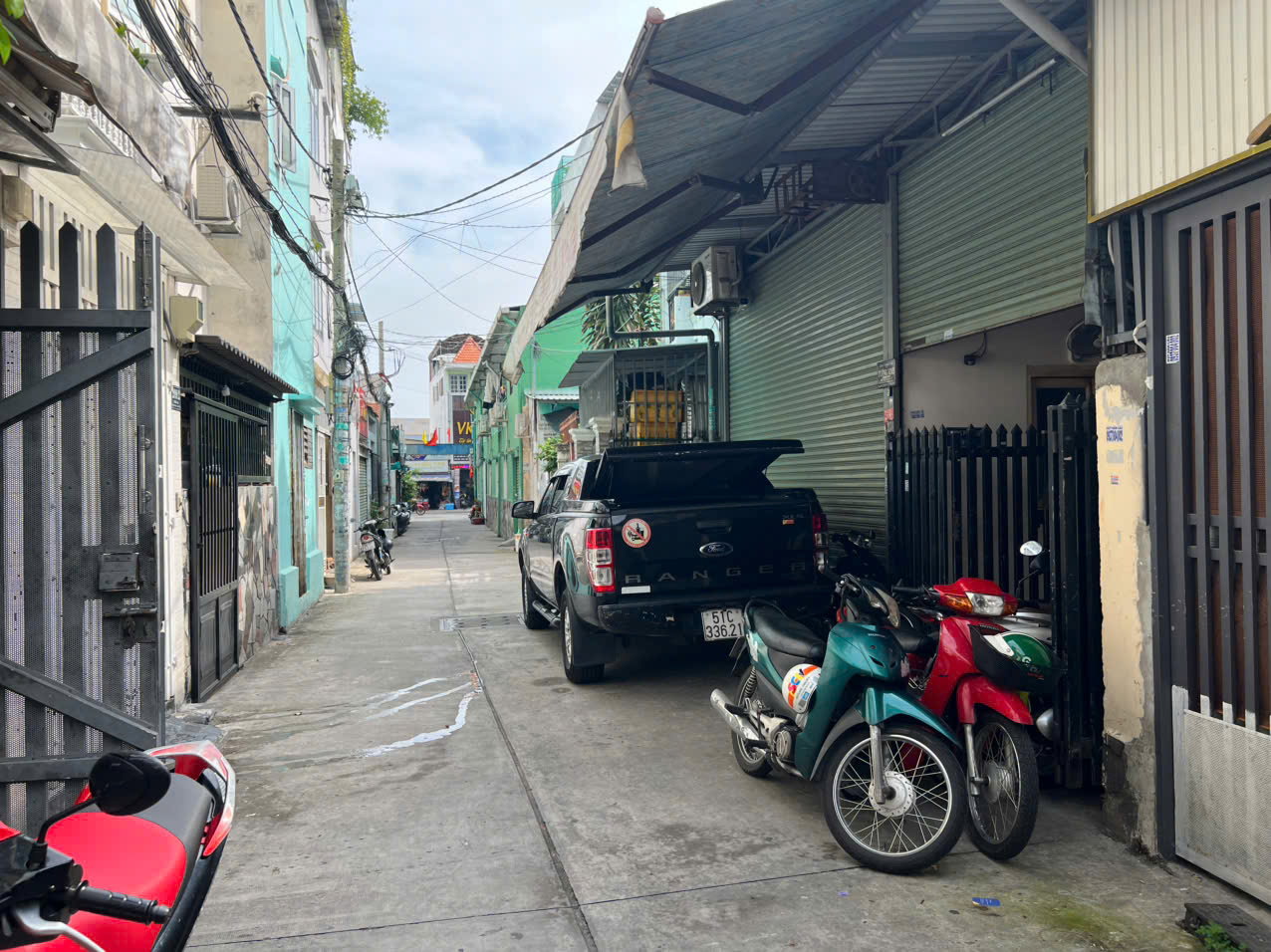 Bán nhà đường Vườn Lài, phường Phú Thọ Hoà, quận Tân Phú. (DT: 4x18.5m Cấp 4). Giá: 7.7 tỷ