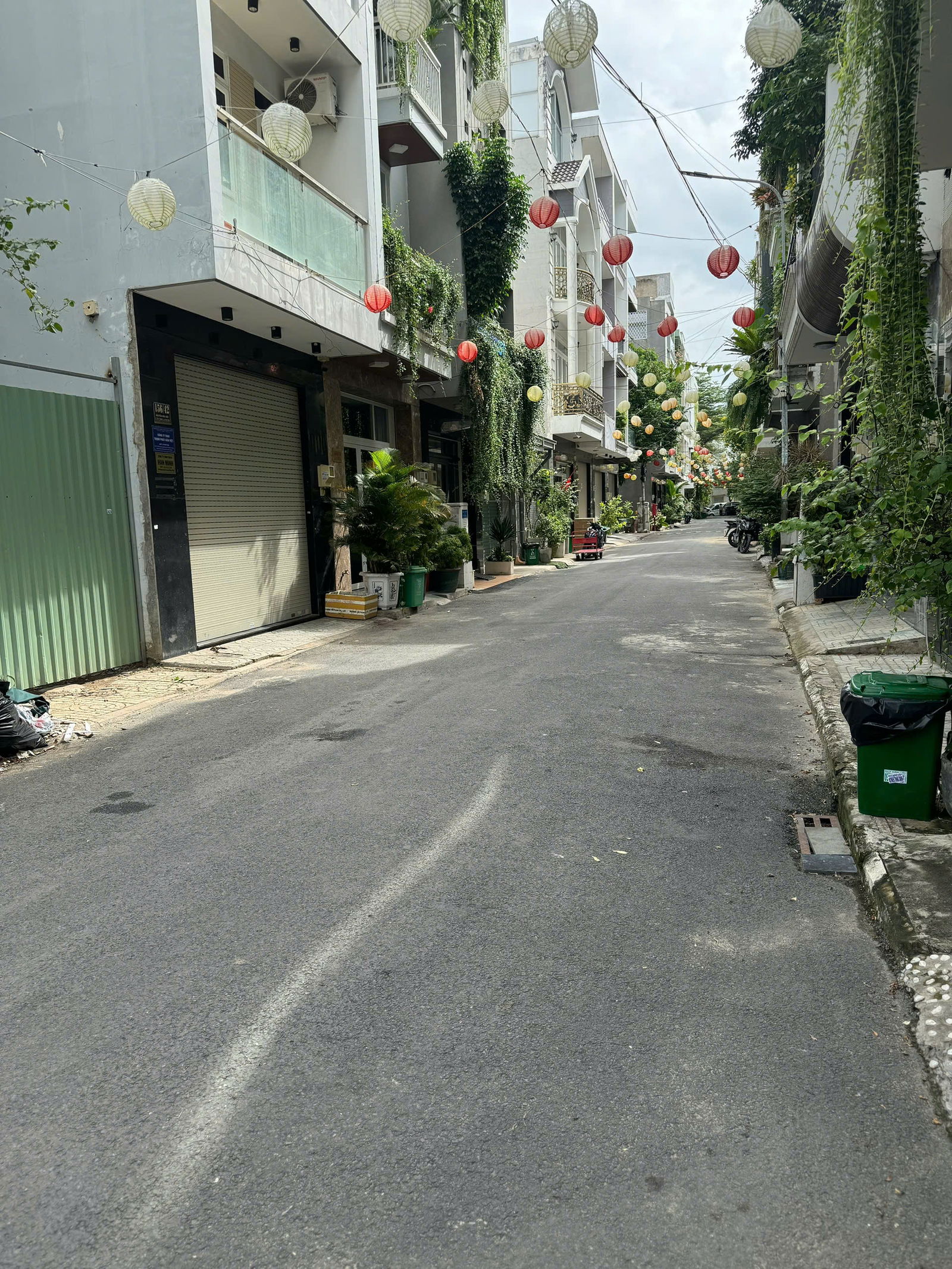 BÁN NHÀ ĐẸP - HẼM 156 NGUYỄN HỮU DẬT.DT 4X15M, 3 LẦU.GIÁ 9,4 TỶ,HẼM 7M THÔNG