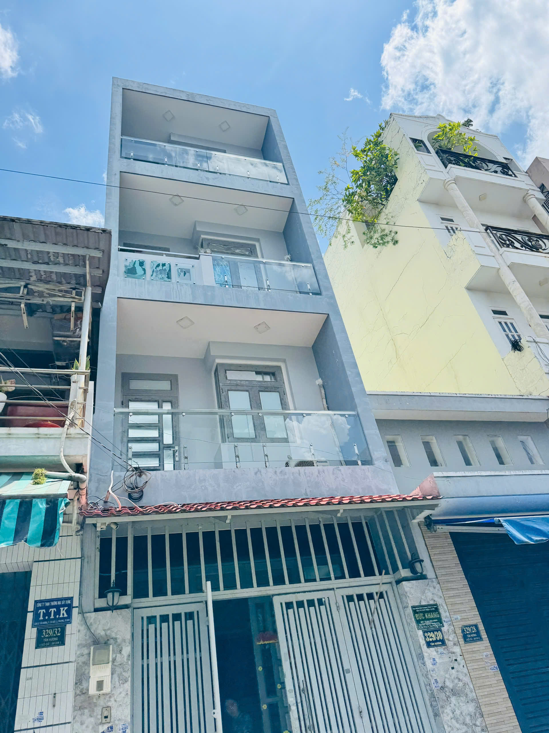 Chủ hạ giá cần ra nhanh nhà hẻm xe tải đường tân hương 54.5m2 nhà 3 lầu thoáng mát .giá 8 tỷ tl.