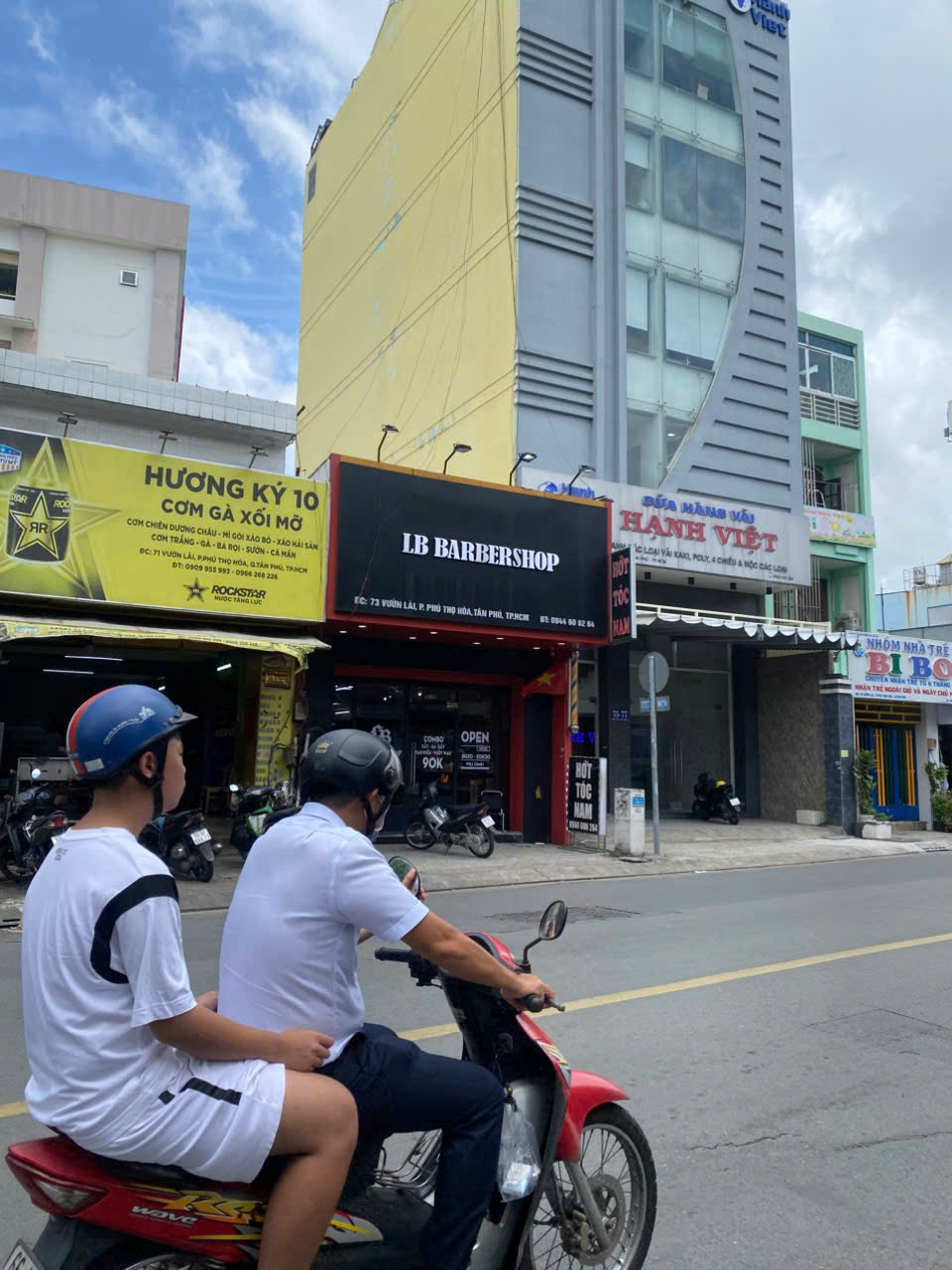 Bán MTKD sầm uất VƯỜN LÀI. DT:5x17m=85m2. Giá: 16,5 tỷ