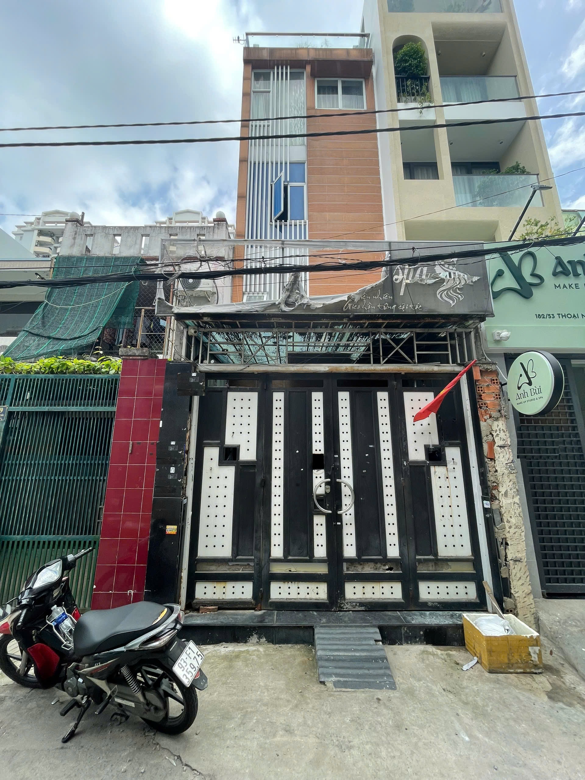 🔹 Bán gấp nhà 4x18m, 2 lầu – hẻm đẹp Thoại Ngọc Hầu – Giá 8 tỷ thương lượng LH 0936014425