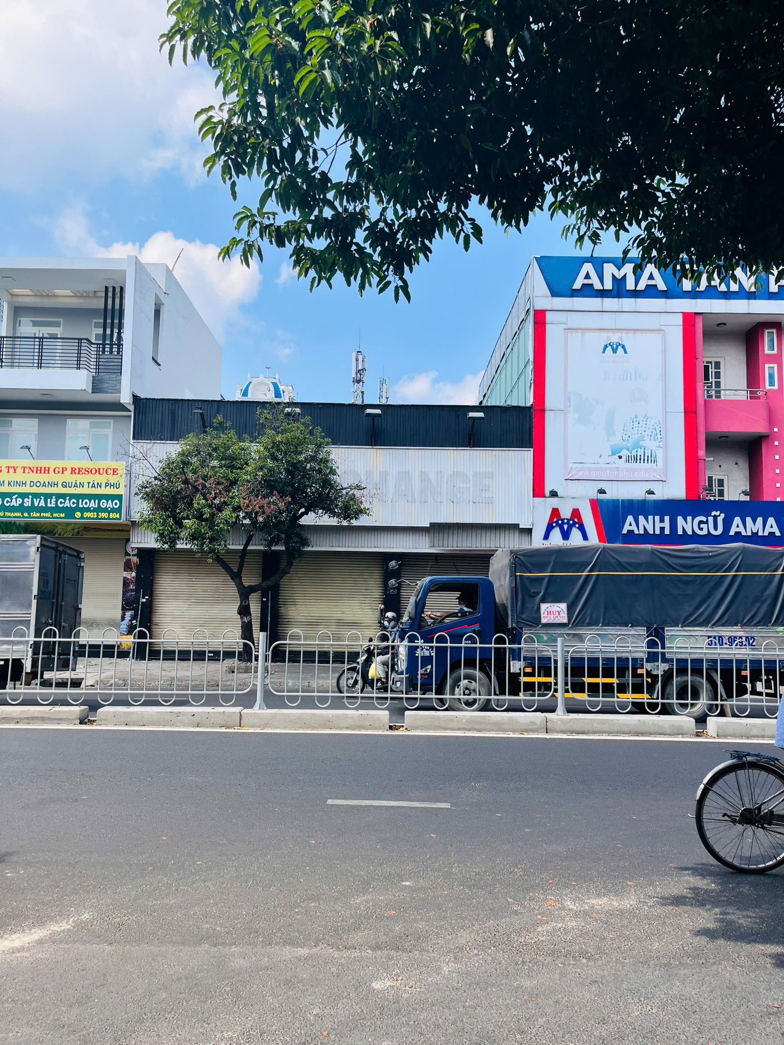 400 M2 MT THOẠI NGỌC HẦU GIÁ 43 TỶ VỊ TRÍ GẦN NGUYỄN SƠN, ĐANG CHO THUÊ 60TR