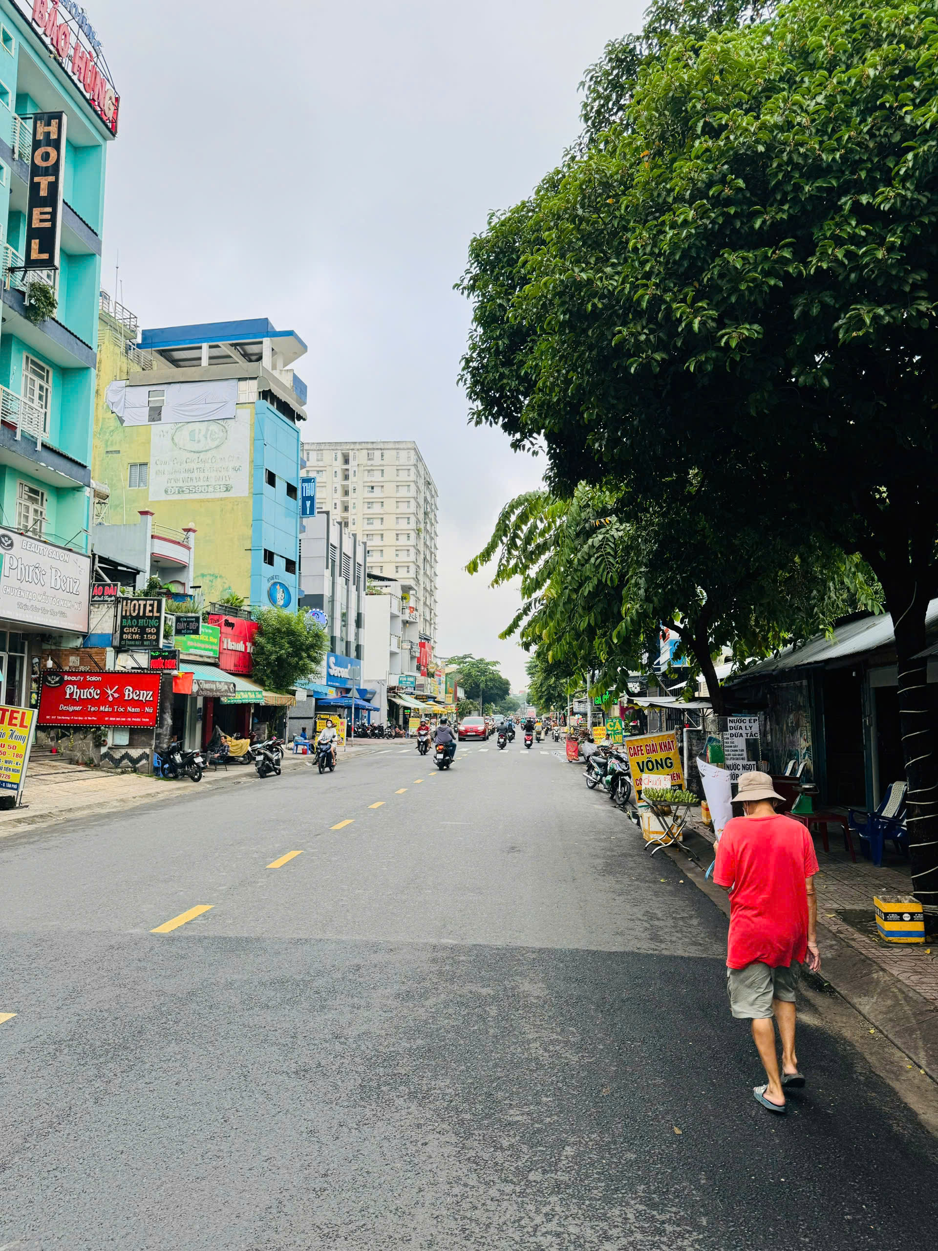 🏡 MT Tân Hương,DT 4.1x13m, 2 tầng, ngang hiếm 4.3m, giá 10.9 tỷ