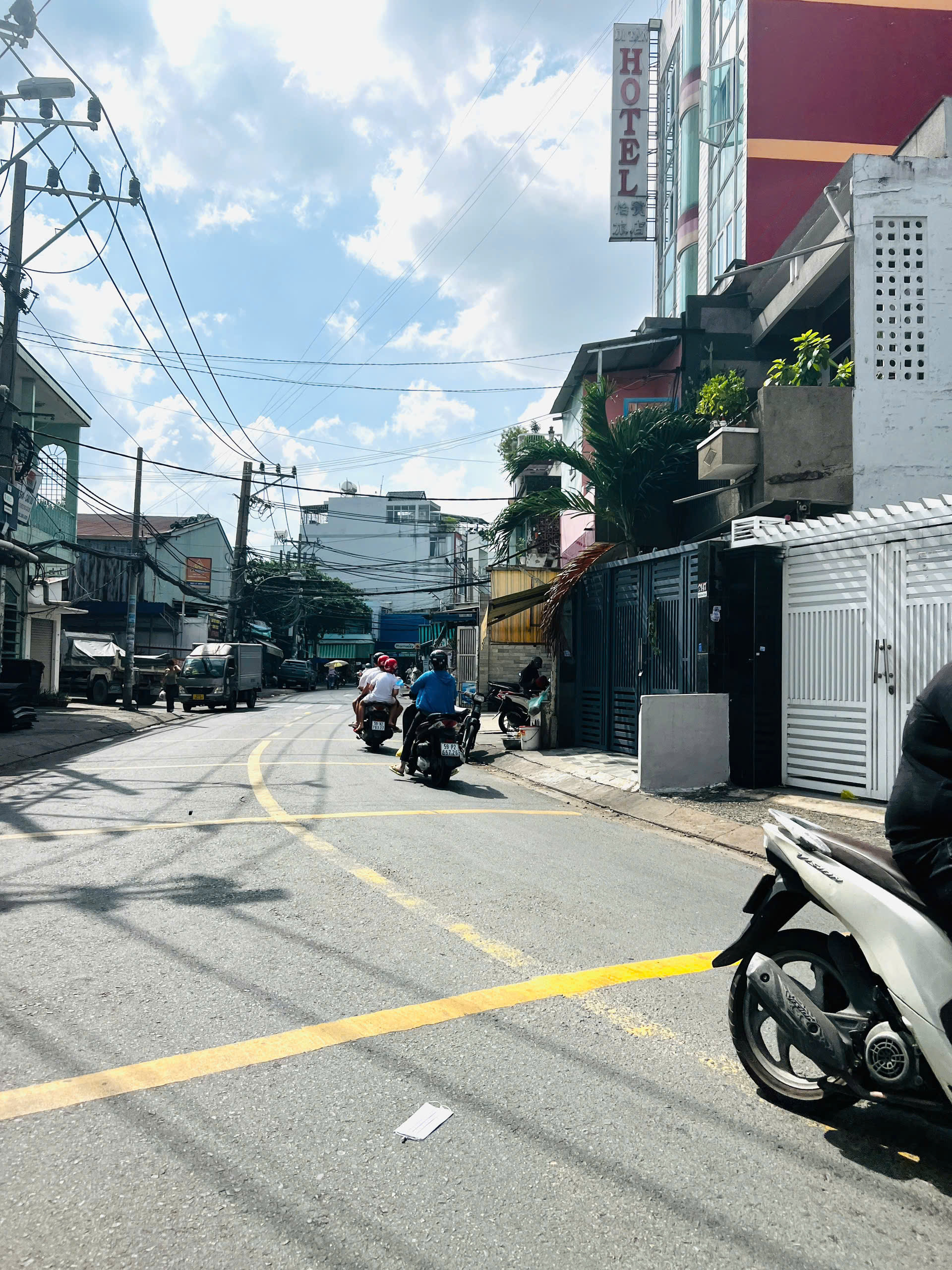 🌇 **BÁN NHÀ MẶT TIỀN ĐẸP 9X16M 3 LẦU GIÁ 17.8 TỶ NGAY GÓC TRỊNH ĐÌNH TRỌNG