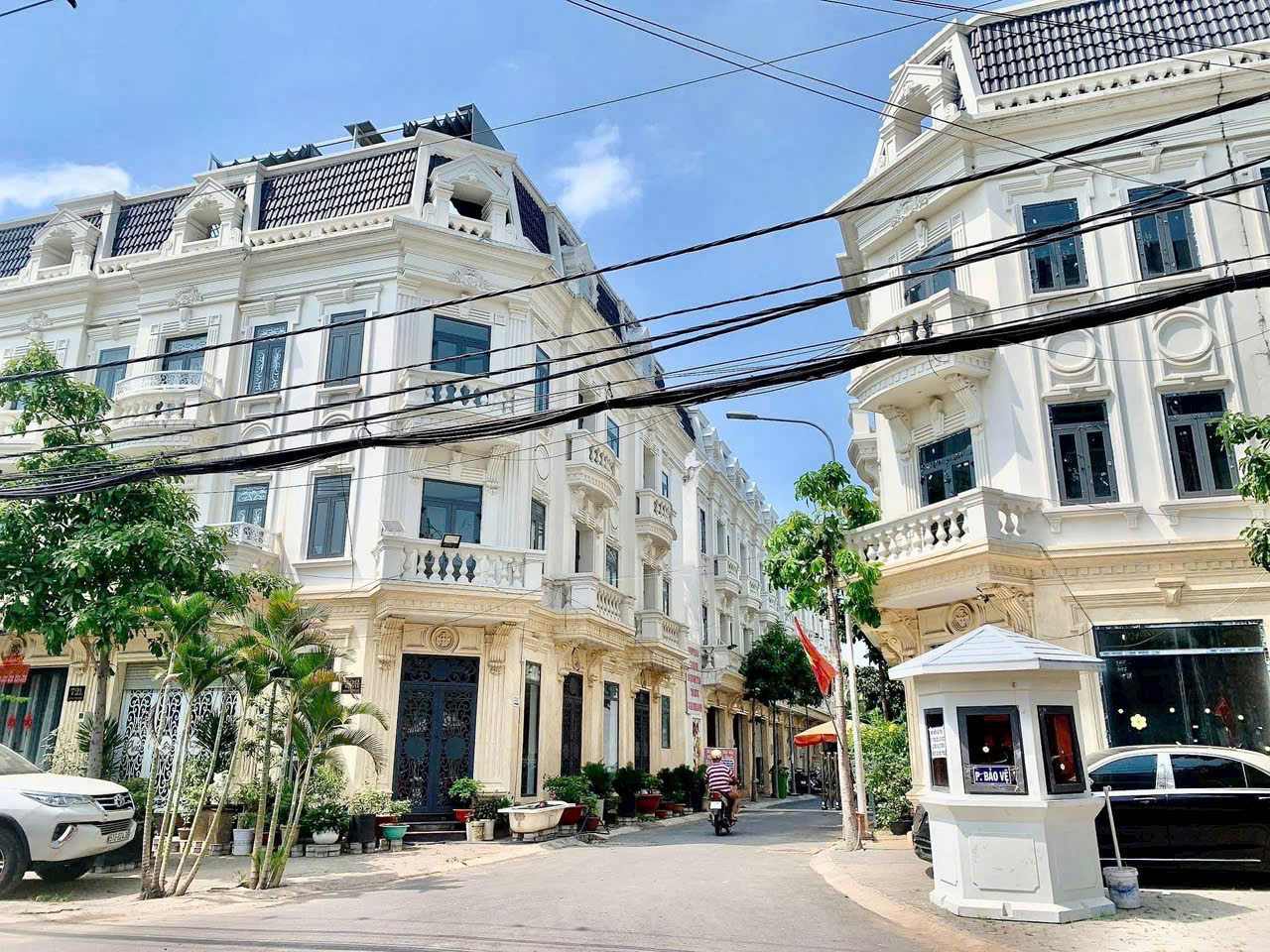 Nhà Khu Liền Kề - Nhà Đẹp Khu Dân Trí - ( 4x15m, 3.5 Tấm ) Tài Chính rẻ dưới 8 Tỷ