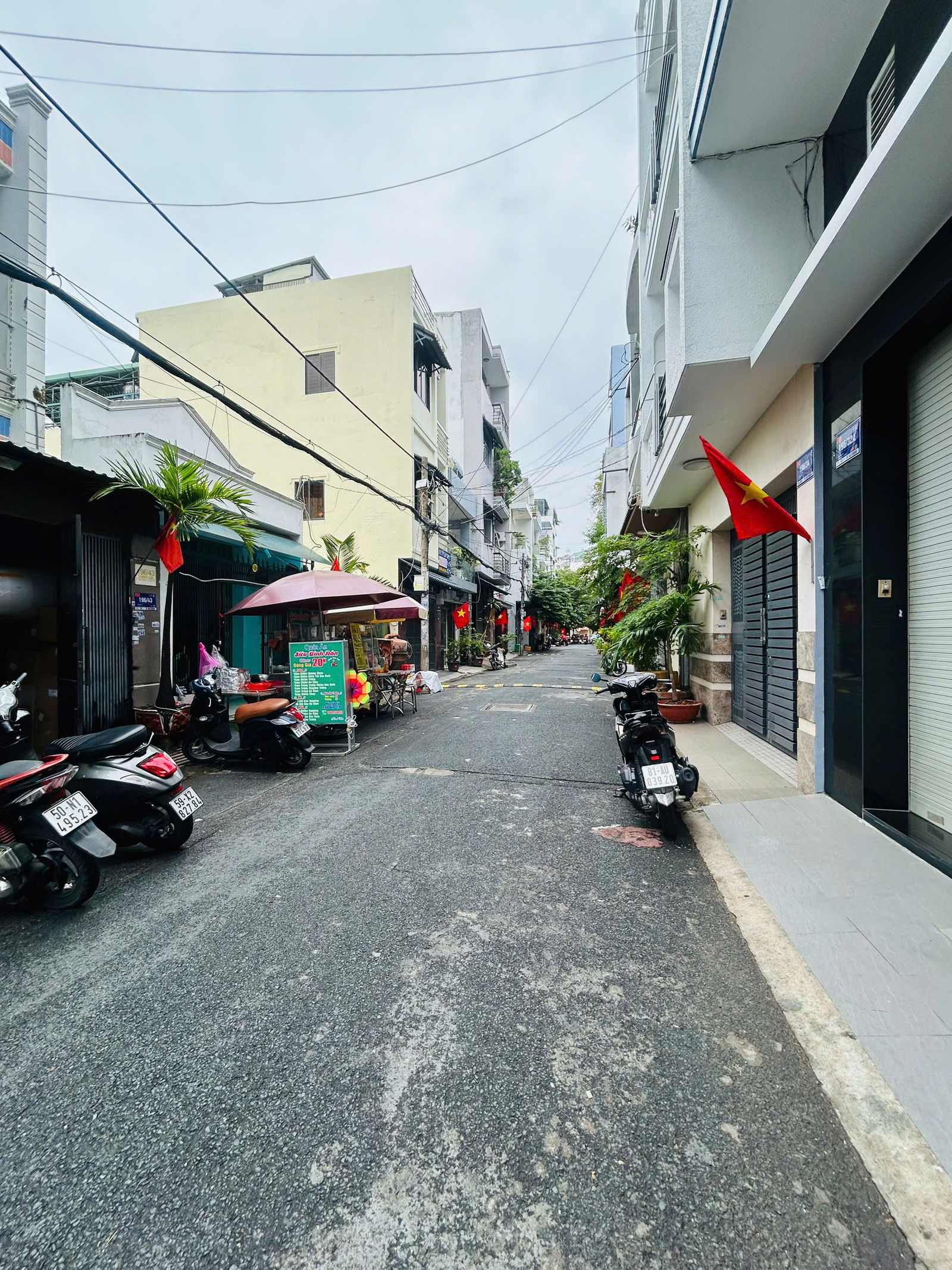 bán nhà hẻm thông Vườn Lài 5x14m 2 Lầu ST TDT: 65.82m2 Tổng 10.5 tỷ