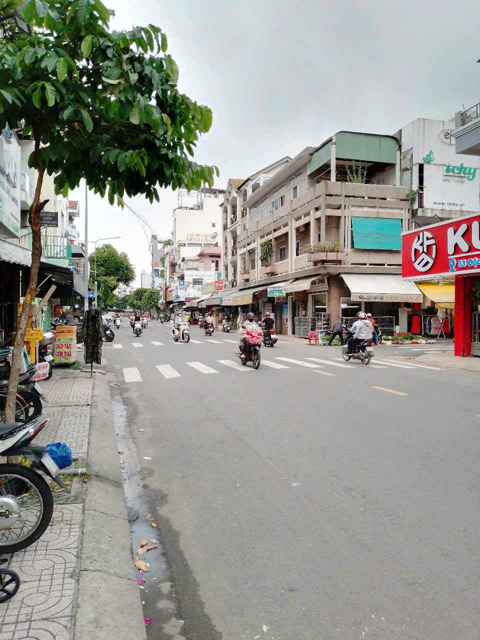 Bán nhà 1 lầu, DT: 7.8x20. MTKD đường Độc Lập, Tân Thành. Giá 18 Tỷ