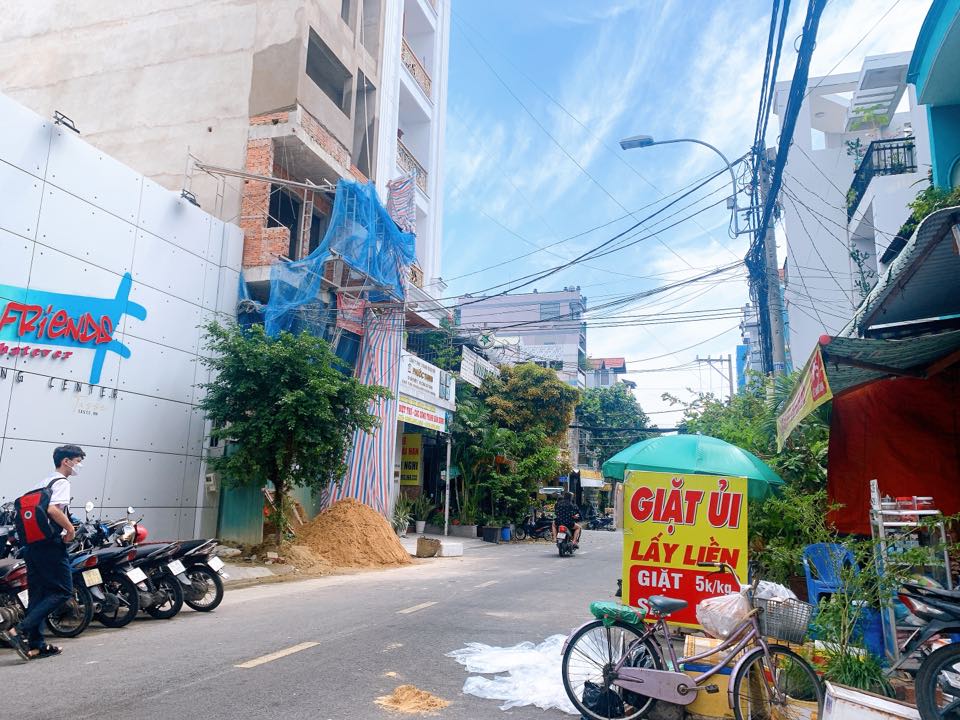🏡 Bán nhà MT Lê Quốc Trinh, Q.Tân Phú, DT 7.9x19m, 1 lầu, giá 17.5 tỷ
