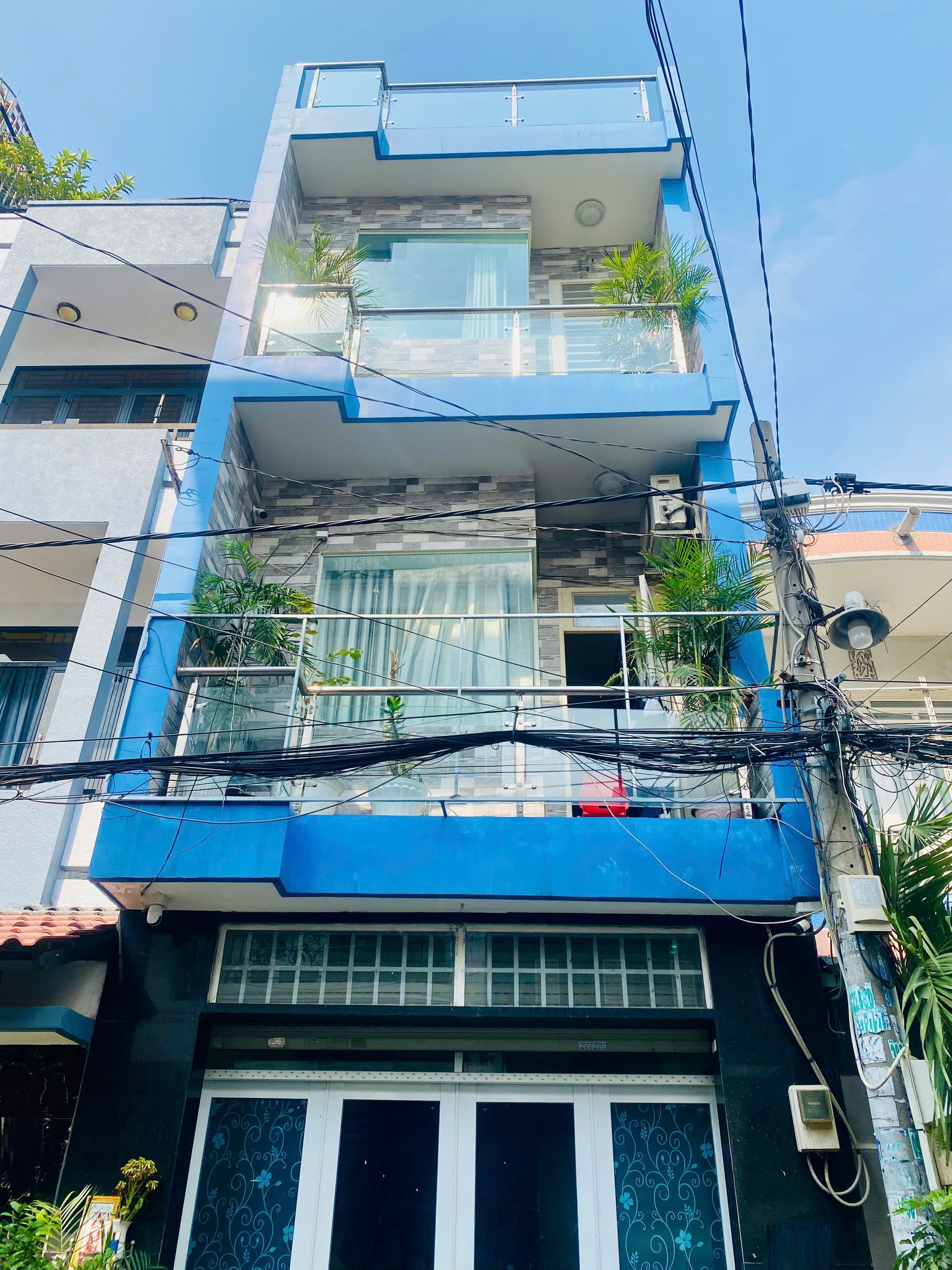 Bán nhà HXH thông Vườn Lài, phường Tân Thành, quận Tân Phú, DT: 4x17m, 2 lầu ST. Giá: 10.2 tỷ TL