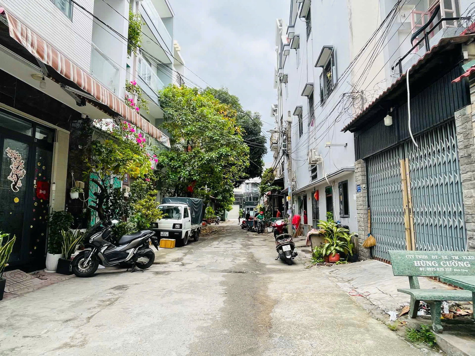 Bán nhà hẻm 227 Gò Dầu, Phường Tân Quý, Quận Tân Phú (10mx18m) Giá 18.6 tỷ