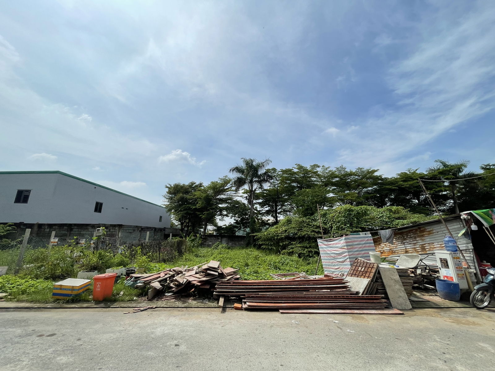 CHÍNH CHỦ GỬI BÁN 3 LÔ ĐẤT KHU DỰ ÁN 390 LÊ ĐỨC ANH KHU NHÀ LẦU CAO TẦNG, DÂN TRÍ CAO • DT: 4 x 23m