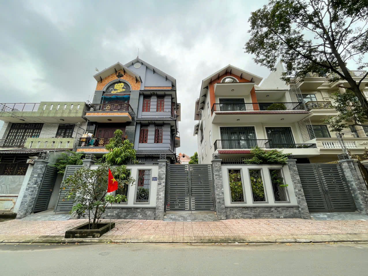 CHÍNH CHỦ GỬI BÁN BIỆT THỰ MINI ĐƯỜNG TÂN KỲ TÂN QUÝ – KHU BIỆT THỰ ĐƠN LẬP, HẺM 12M CÓ LỀ