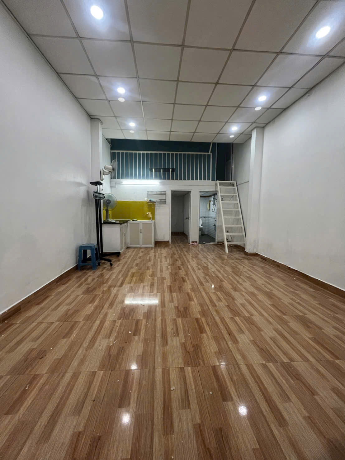 bán nhà Cấp 4 hẻm 3m đường Vườn Lài_p.Phú Thọ Hoà, 4x12m, Giá: 4.85 tỷ tl