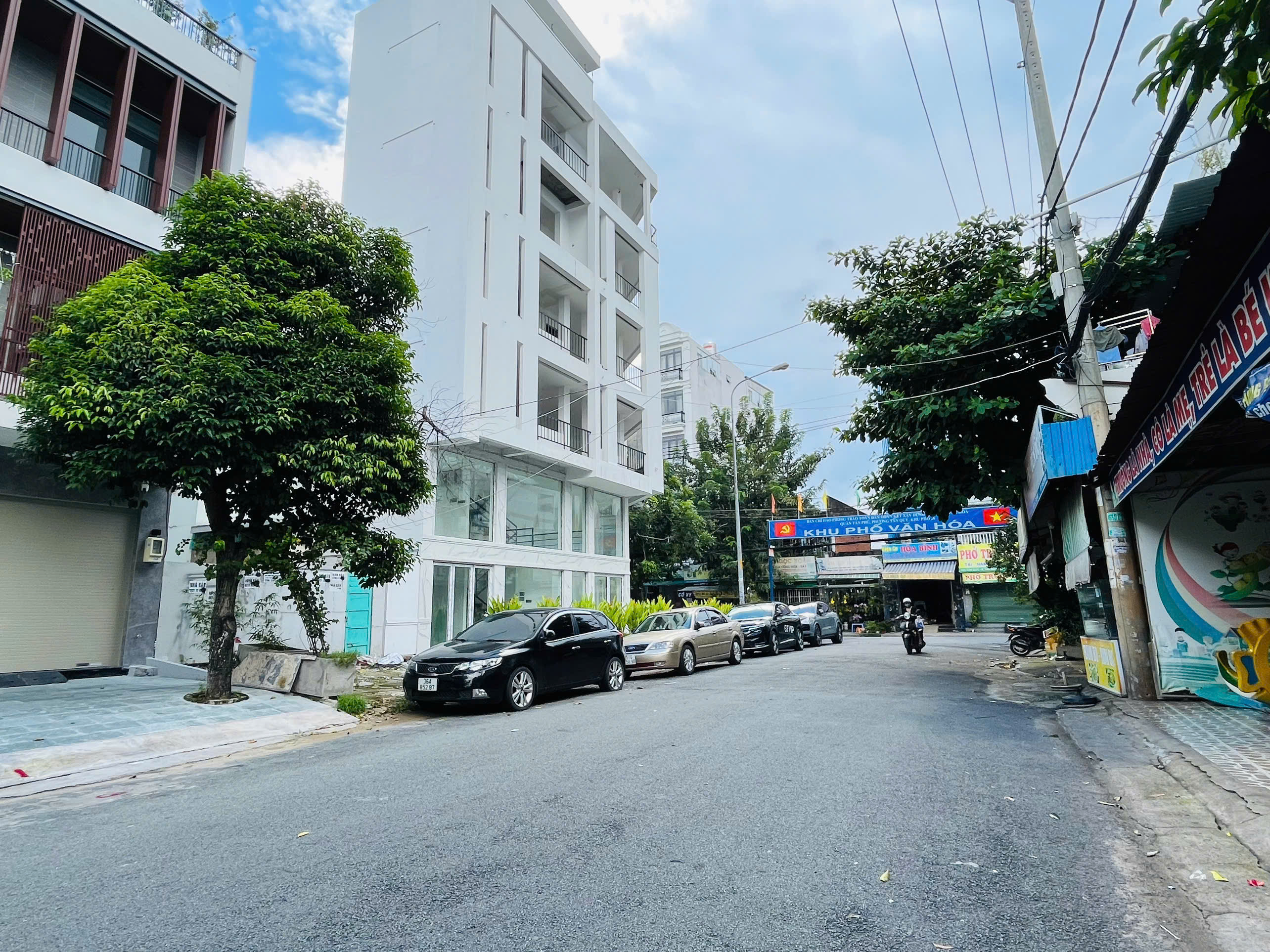 🏡 CĂN GÓC 2 MT NHÀ TK SANG TRỌNG – ĐƯỜNG 16M CÓ VỈA HÈ (7MX16.6M)_ ĐÚC 3.5 TẤM, CÓ THANG MÁY