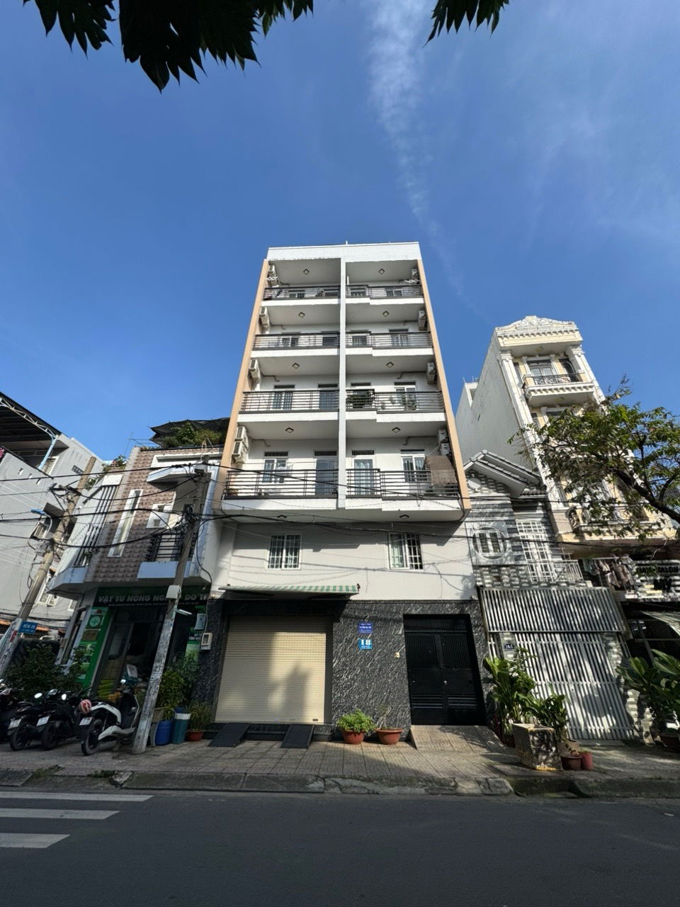 GIẢM NGAY 2 TỶ !! CHDV MT NGAY TÂN HƯƠNG THU NHẬP 150TR/THÁNG - 38 TỶ TL