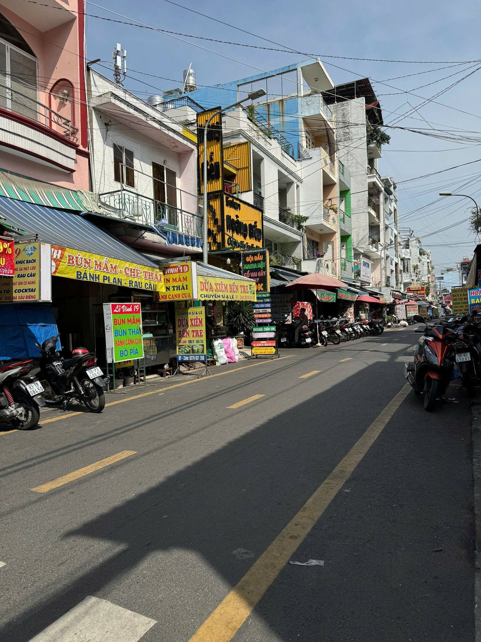 KHU PHỐ KINH DOANH ĂN UỐNG -- MT ĐƯỜNG NGUYỄN NHƯ LÃM ( 3X7M) 2 LẦU . GIÁ 5,5 TỶ