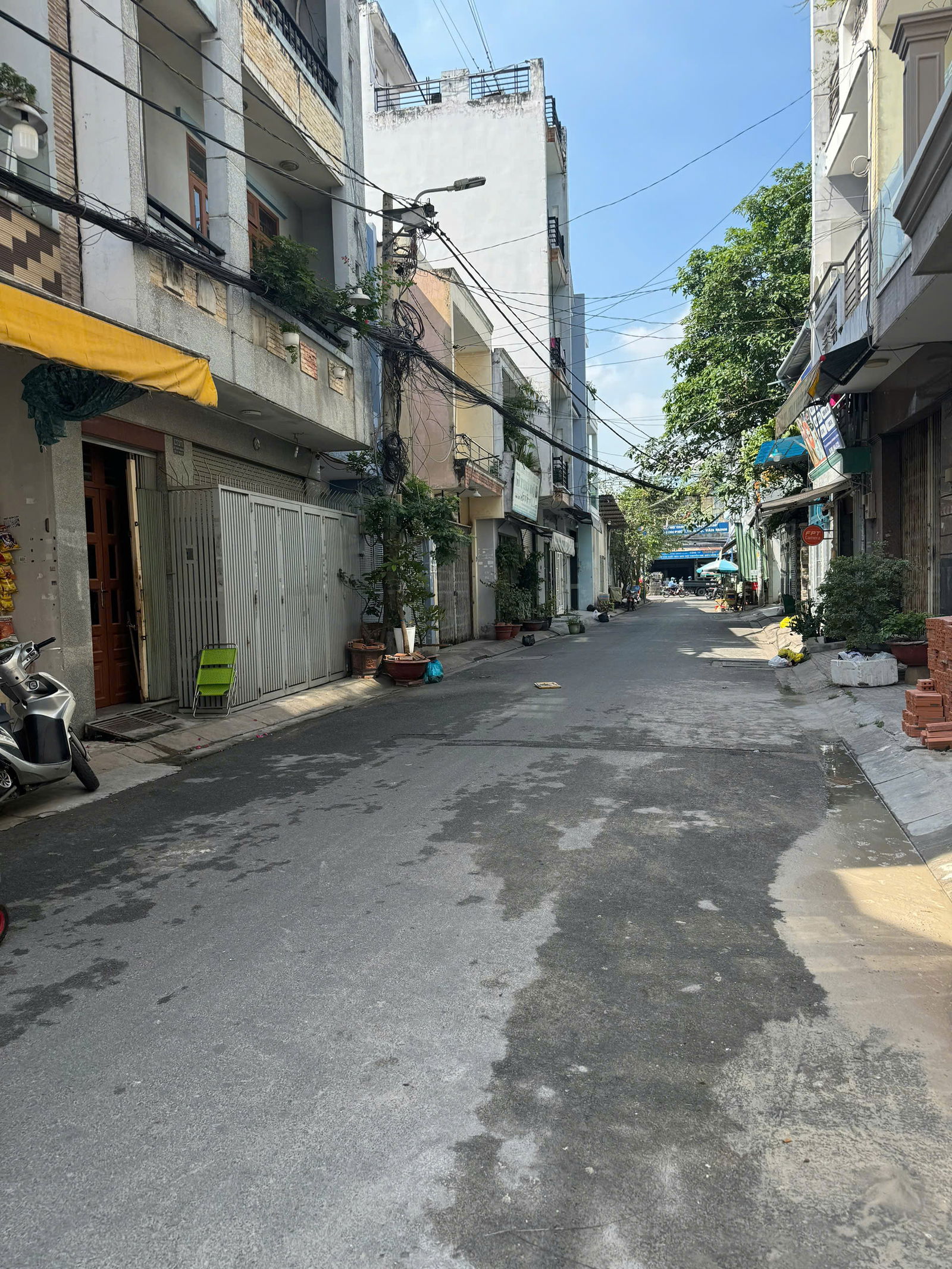 BÁN NHÀ HẼM 127 LÊ THÚC HOẠCH.DT 4X12M , 1 LẦU. GIÁ 5,95 TỶ, HẼM 8M THÔNG