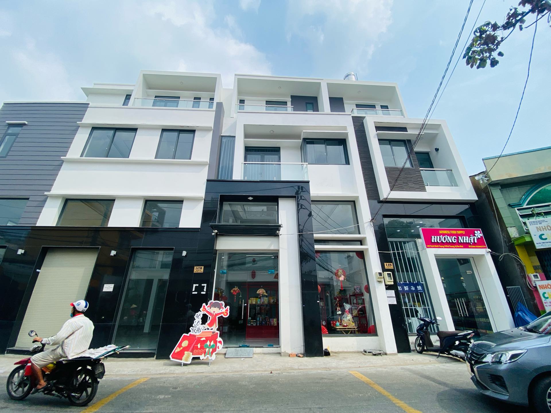 Mặt Tiền Kinh Doanh TRỊNH ĐÌNH TRỌNG - TÂN PHÚ - NGANG 6.5M ( NHÀ 4.5 TẤM MỚI 100% )