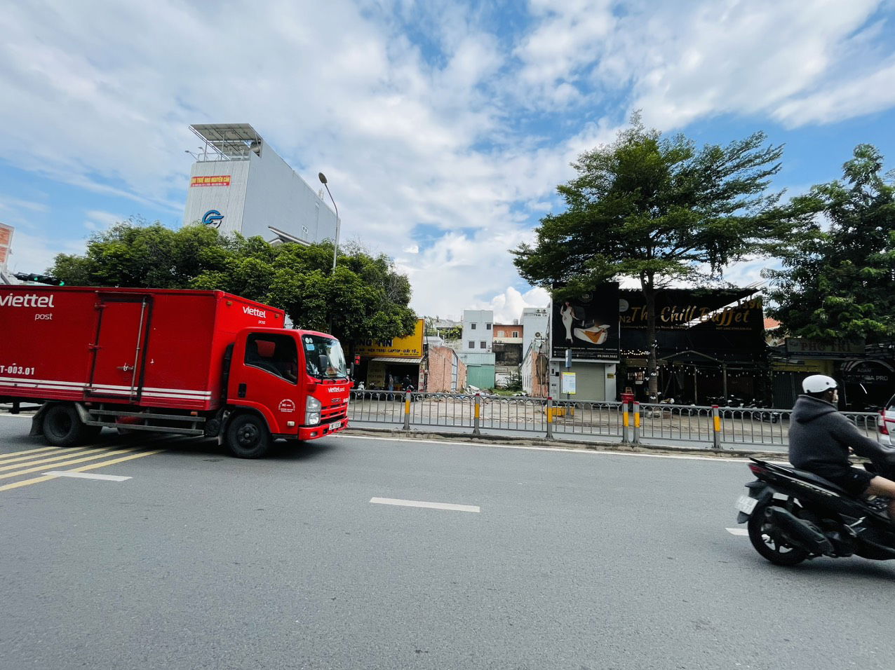 ĐẤT TRỐNG - MT KINH DOANH ĐƯỜNG TÂY THẠNH ( 8X30) VỊ TRÍ CỰC ĐẸP