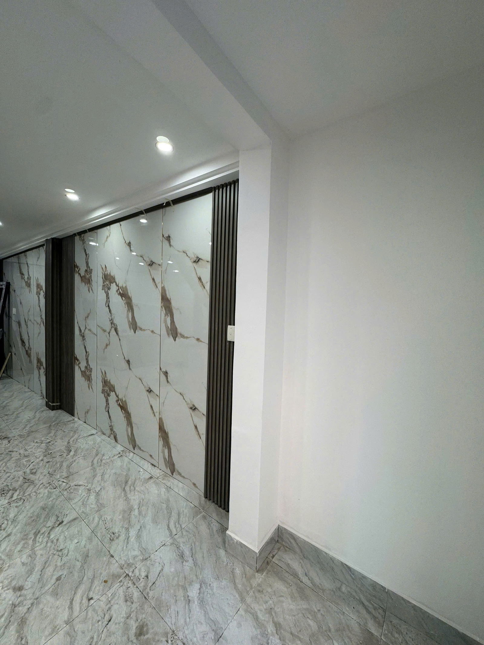 🏡 Bán nhà hẻm Đường số 4, Bình Hưng Hòa, Bình Tân - 34.4m2, 4.35 tỷ, 1 Lầu, 2PN 🏡