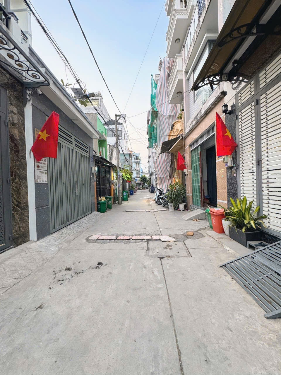 🌈 Bán nhà hẻm xe hơi 5m đường Hương Lộ 2 P.BTĐ 79m2 đúc 3 tấm giá chỉ 7.98 tỷ