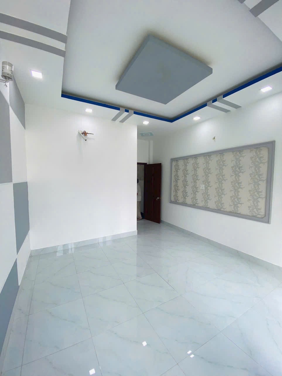 BÁN NHÀ 4 TẦNG HẺM THÔNG HƯƠNG LỘ 2 – BTĐA, BÌNH TÂN