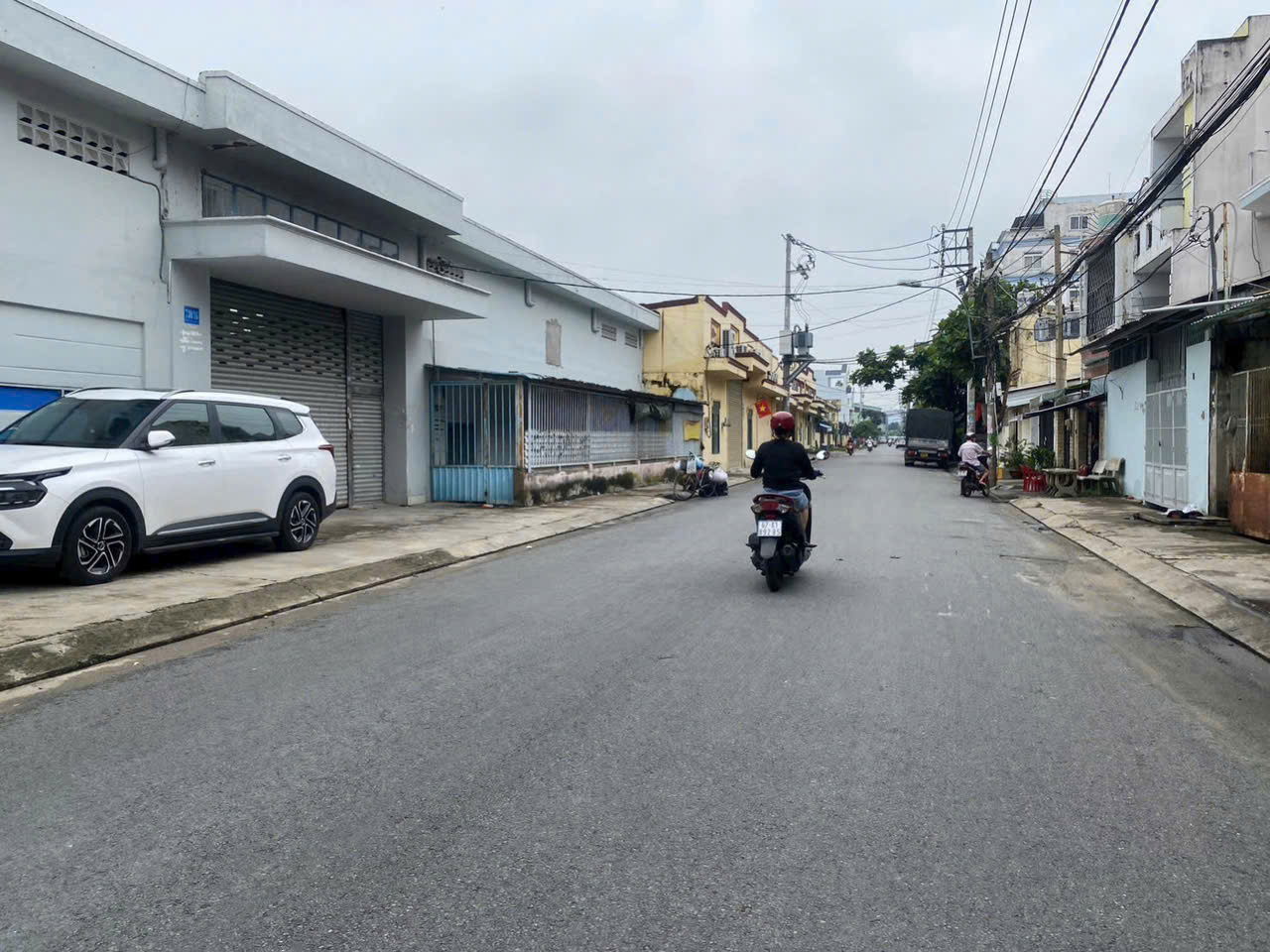 BÁN ĐẤT HẺM KINH DOANH 12M THÔNG 413 LÊ VĂN QUỚI - 4X19,7m - HƯỚNG TÂY - GIÁ BÁN 8,5 TỶ