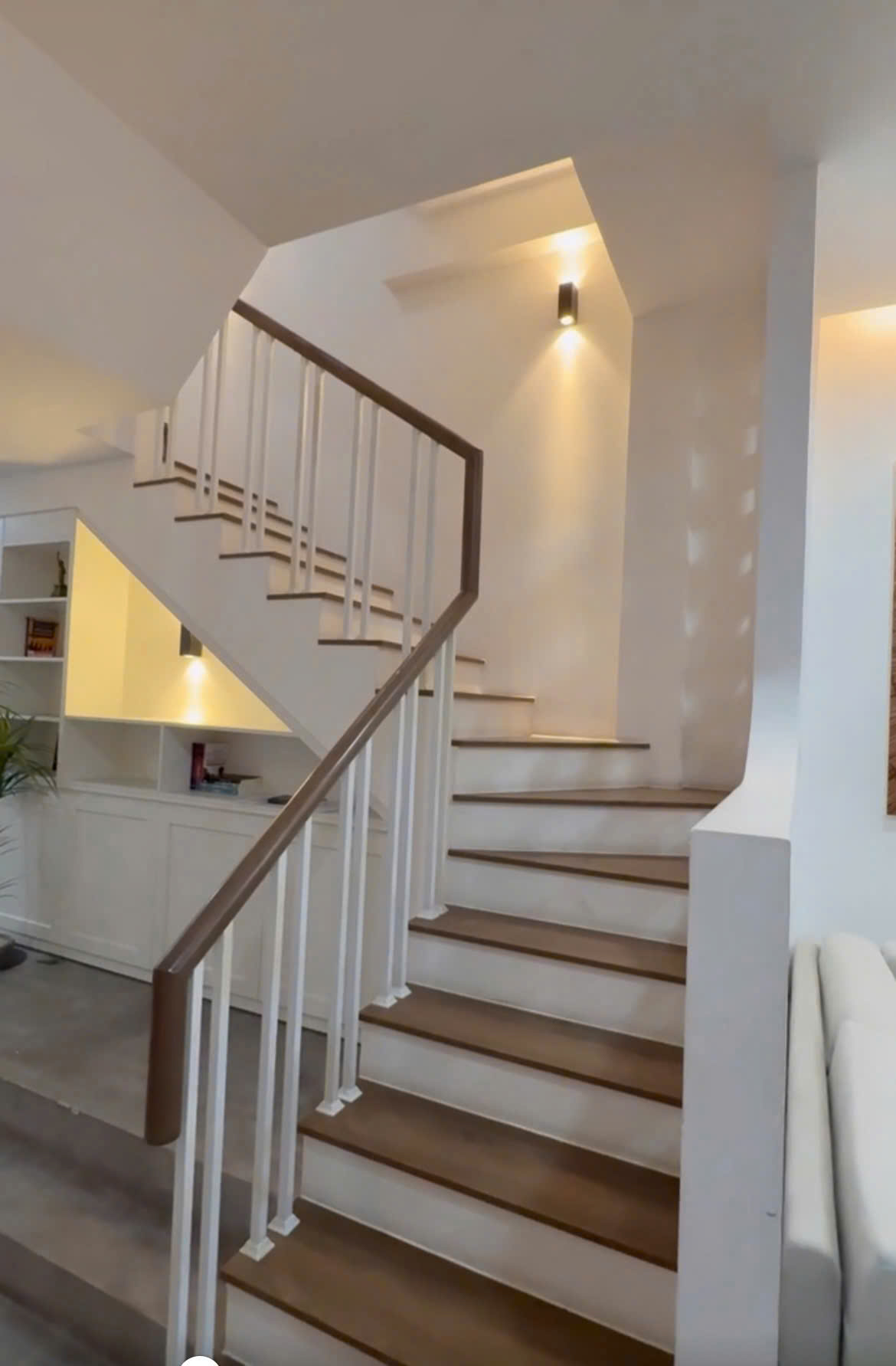🔥 TÂN SƠN NHÌ – NHÀ ĐẸP SÁT MẶT TIỀN – 4x17M – 2 LẦU – CHỈ 9.1 TỶ