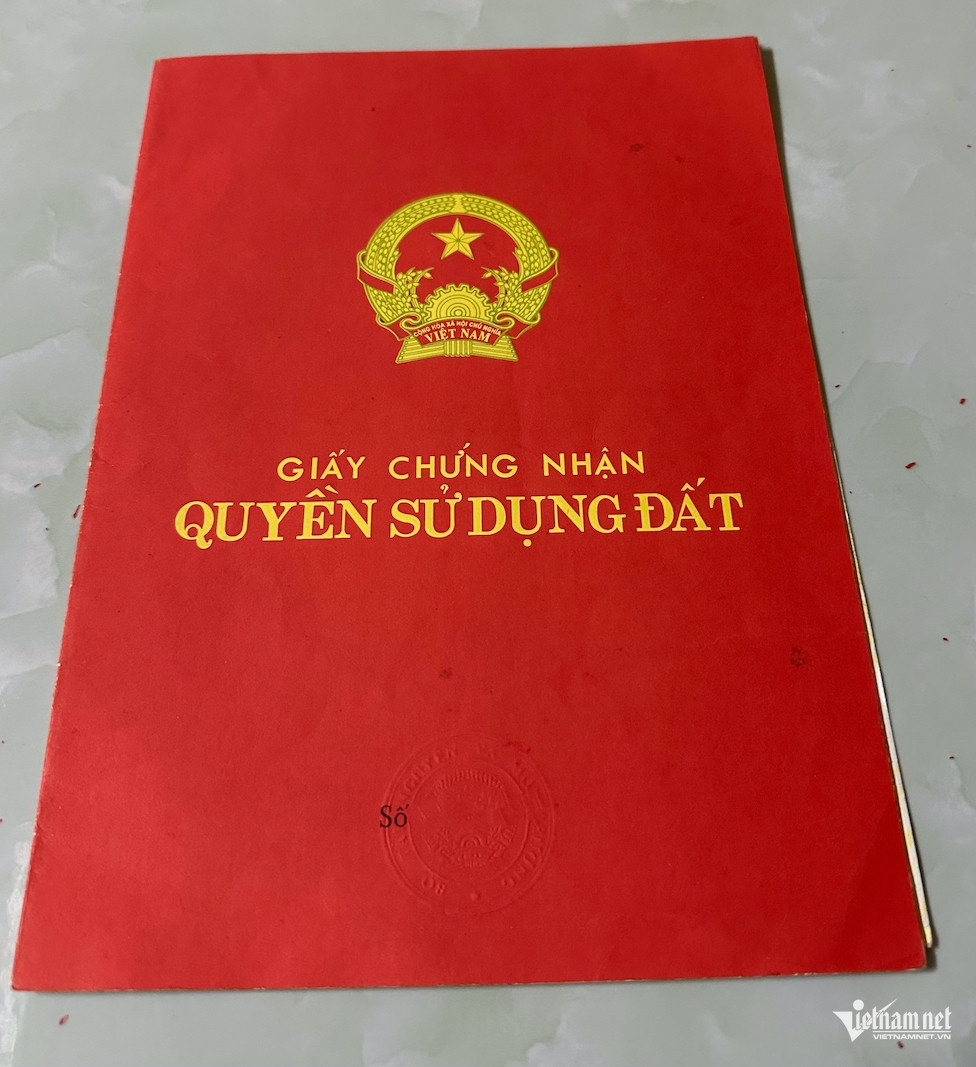 Sổ đỏ ghi đất ở một nơi, nhà lại nằm chỗ khác: Xử lý thế nào cho đúng luật?