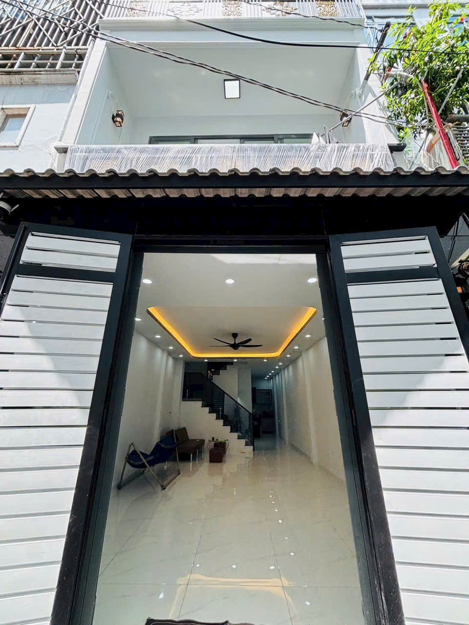 NHÀ HẺM GIÁ TỐT NGAY SÁT LŨY BÁN BÍCH 1 LẦU ĐÚC 60M2