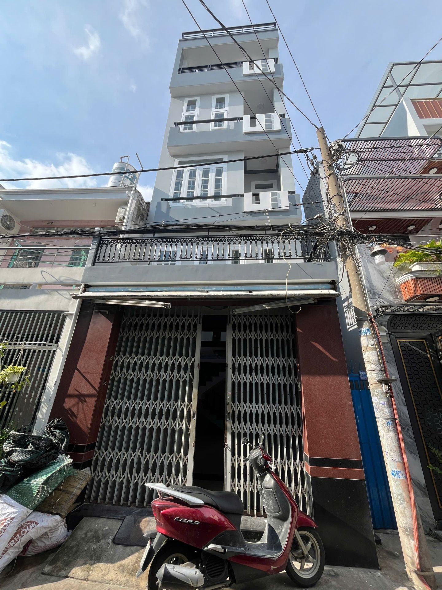 🔥 NHÀ DƯƠNG VĂN DƯƠNG – LỬNG 2 LẦU SÂN THƯỢNG – 5.95 TỶ